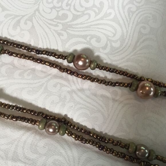 Copper Seed Bead with Faux Peach Pearls Necklace - Picture 6 of 6